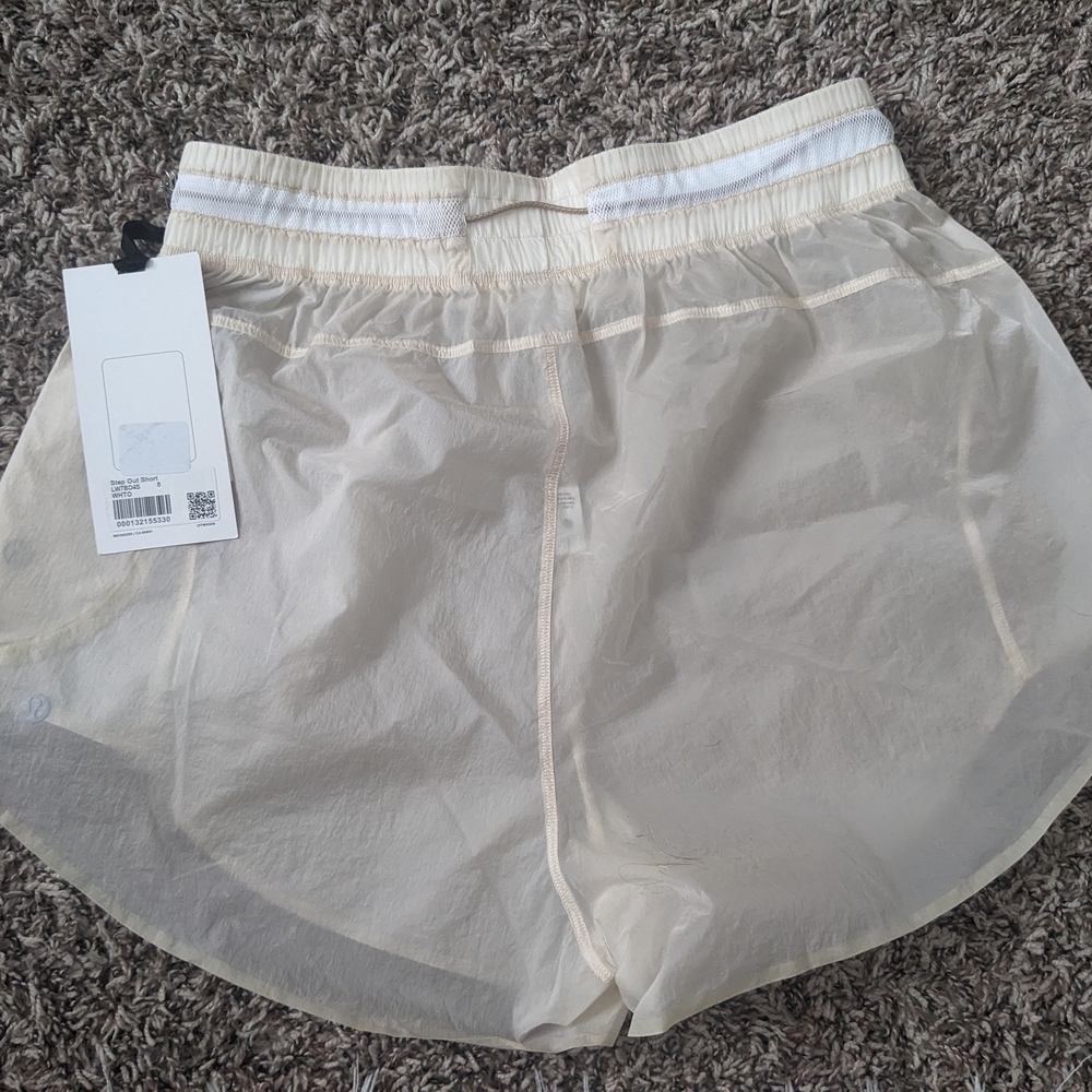 Lululemon Step Out High Rise Short 3" White Opal 8/Medium Translucent Sheer NEW